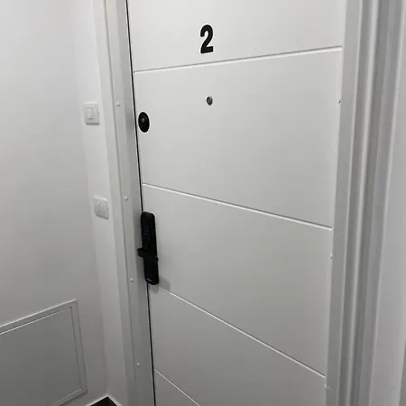 Lägenhet 2,