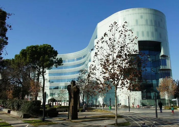 2, Tirana